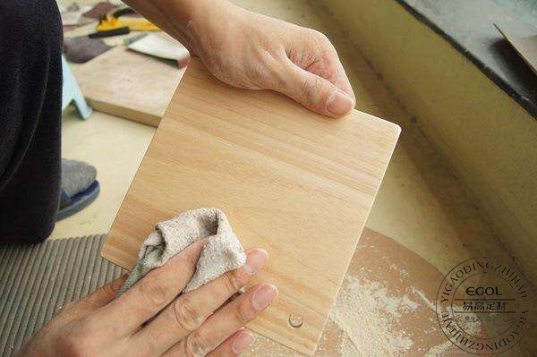  夏天，實木家具應該如何保養