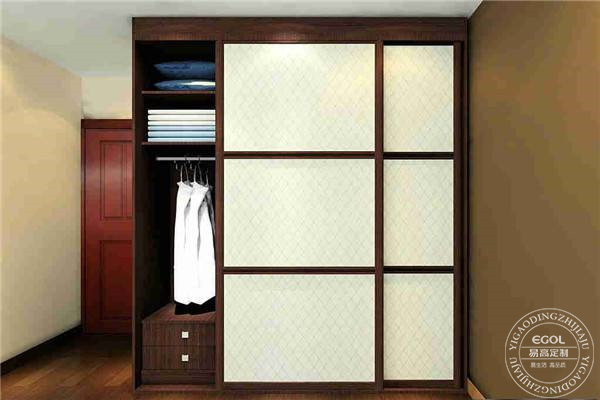 整體衣柜推拉門，怎么選？